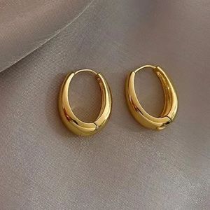 NWT 18k GOLD PLATED EARRINGS